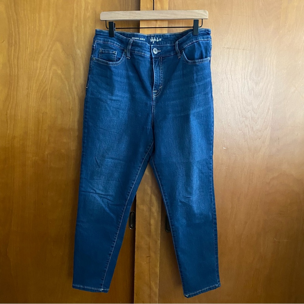 Style & Co. Medium Wash Skinny Ankle Denim Jeans 14 Petite